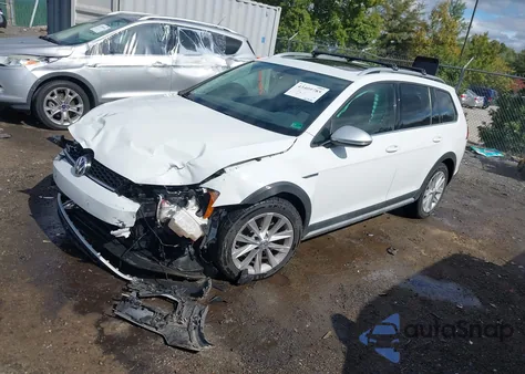 2017 Volkswagen Golf Alltrack Tsi S/Tsi Se/Tsi Sel z USA, uszkodzony, nr VIN 3VWH17AU1HM544247